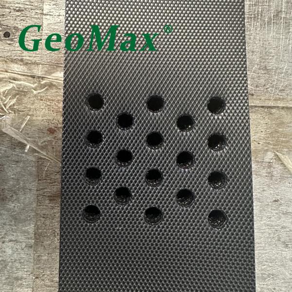 BLACK HDPE GEOCELL 120MM HEIGHT 356MM WELDING SPACE FOR INDUSTRIAL-GRADE LOADING