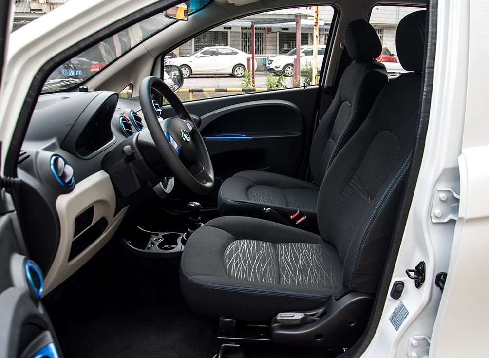 Benben Changan Car Electric EV 5 Seater Eco Friendly