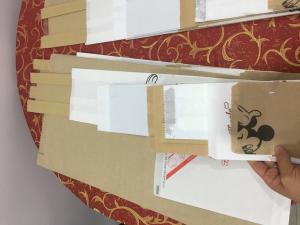 China Luxury Printed Handle Wax Paper Bag Jewelry Packaging Greaseproof on sale