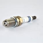 OEM K6RTC Automotive Spark Plugs 19mm Reach Car Engine Parts