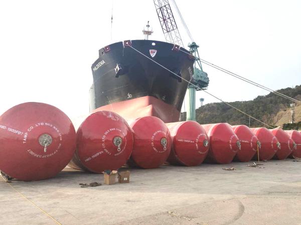 Long Lasting Protection Foam Filled Fenders With Resistance To Collisions And