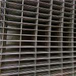 Manufacture 2x2 Welded Wire Mesh Fence Panels with Anti-Climb Fence Welding