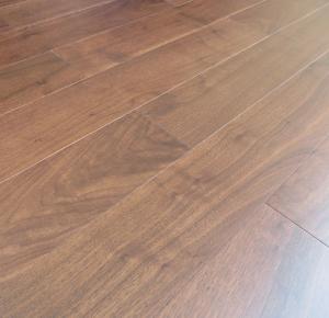China premium AB grade American Black Walnut Engineered wood flooring with different stains on sale
