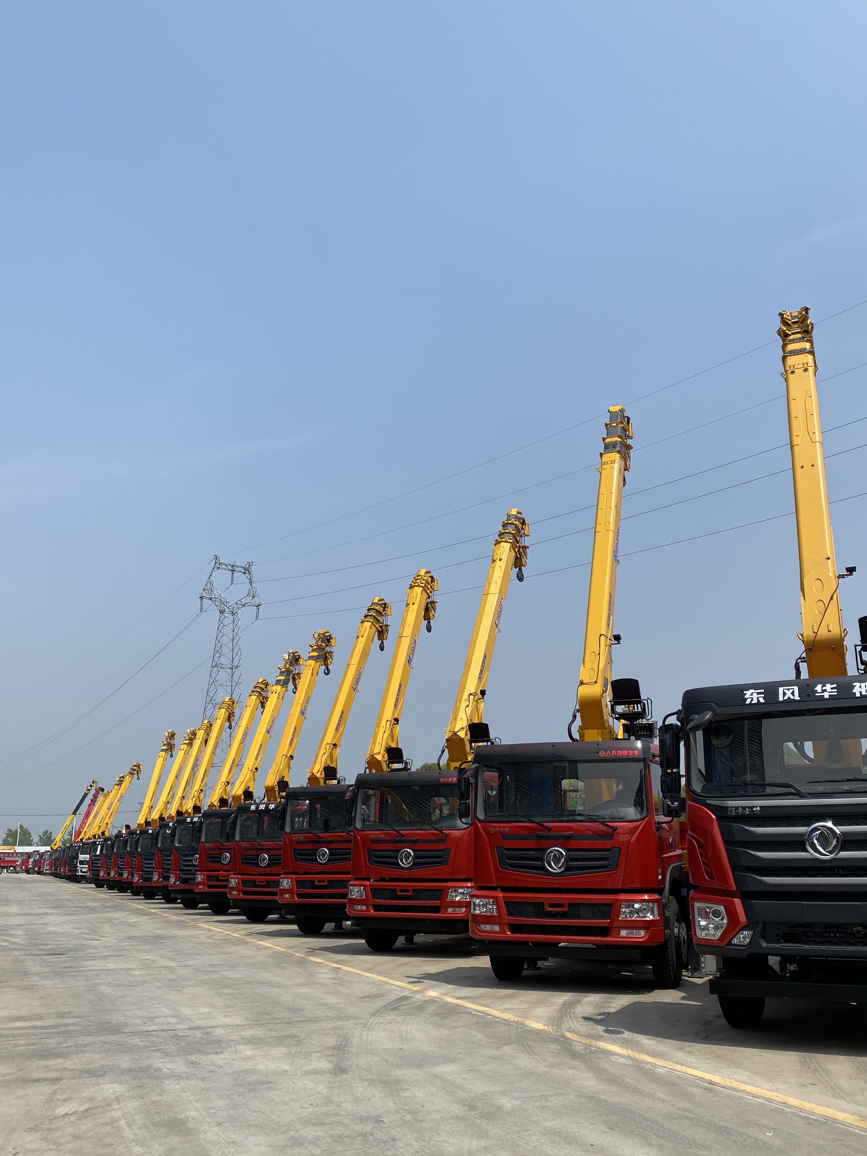New Or Used SHACMAN SANY Palfinger 8x4 Crane Truck Rough Terrain 14 16 Tons Telescopic Boom Crane Truck