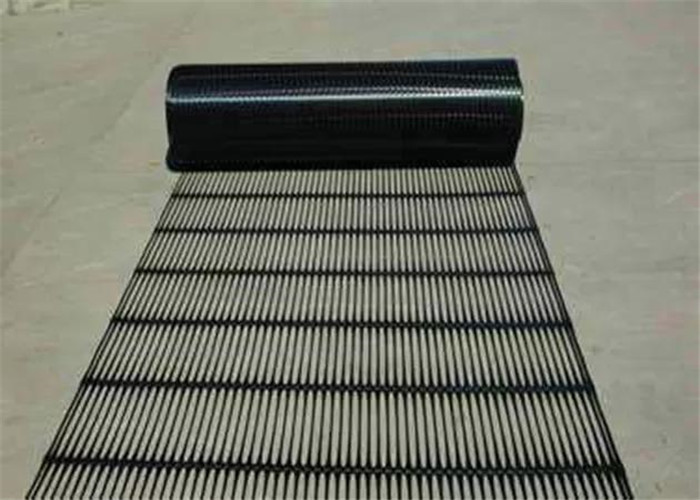Reinforce River Embankments 100m 260kN/m Black Poly Geogrid