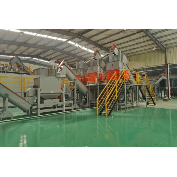 Automatic Pet Bottle Washing Recycling Machine 500-1000kg/H Heavy Duty
