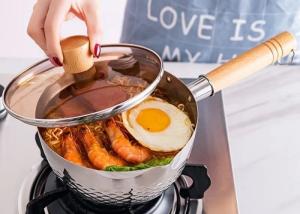 Wholesale 20/22cm Stainless Steel Cookware Sets 304 Stainless Steel Saucepan With Glass Lid from china suppliers