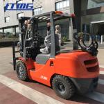 Side Shift 3 .5 Ton Gas Powered Forklift , 4 Wheel Drive Forklift With Cabin