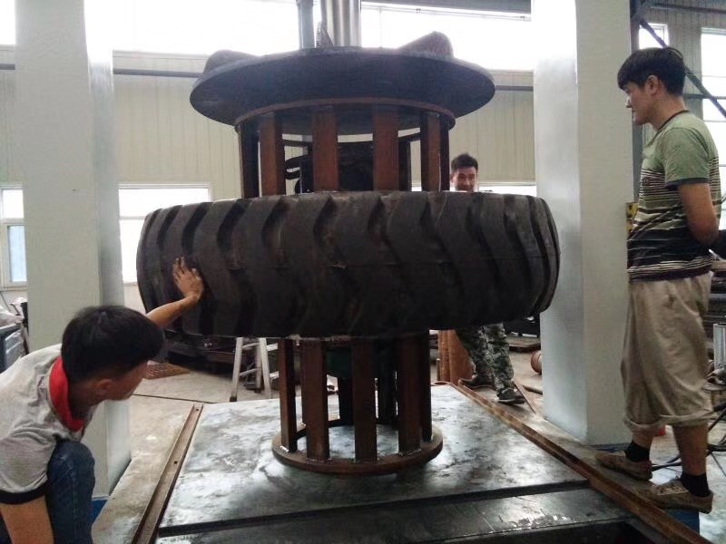 120T Forklift Tire Change Machine 380V Solid Tire Press