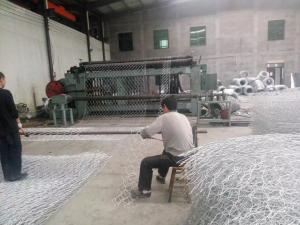 Wholesale 350 - 550N/Mm2 Tensile Strength Gabion Baskets For Retaining Wall from china suppliers
