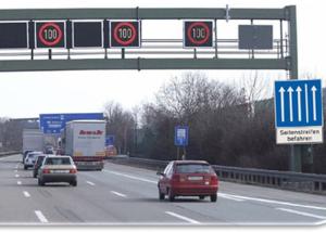 Wholesale Traffic Control Variable Speed Signs Free Standing 5000 cd/M2 700mm x 650mm from china suppliers