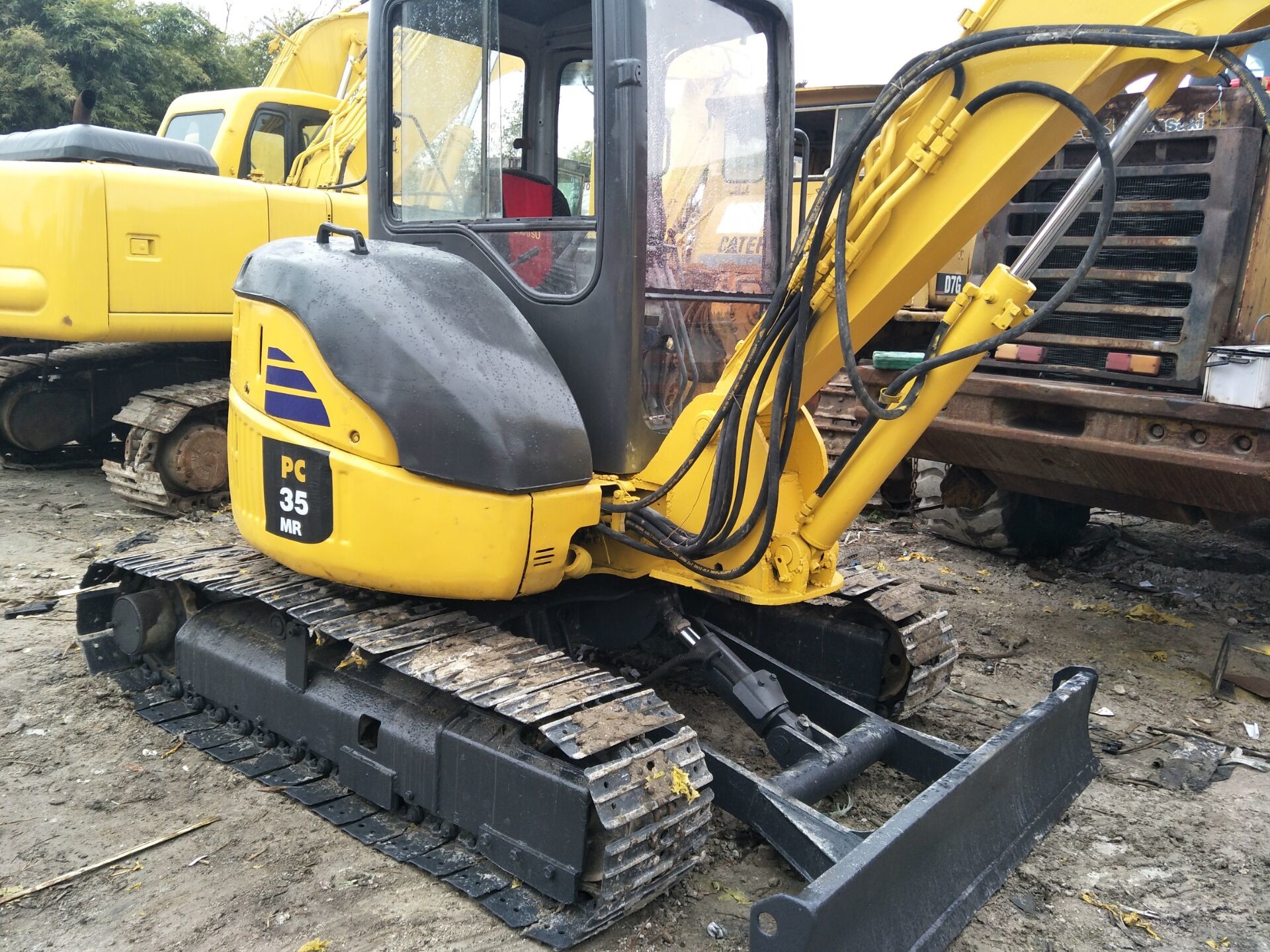 Used Komatsu PC35 PC55 PC60 PC100 PC200 Mini Japanese Crawler Excavator