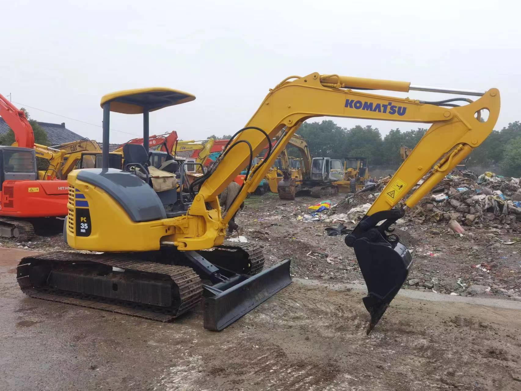 2016 Year 0.2M3 Bucket 3T Used Komatsu Excavator PC35MR PC30MR