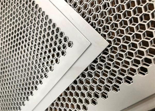 Decorative Perforated Metal Mesh Screen / Metal Perforated Sheet Customized Size