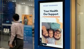 Bank Digital Signage Real Time Updates Queuing Systems Financial Information