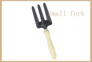 China wood handle garden tools with small garden best garden fork on sale