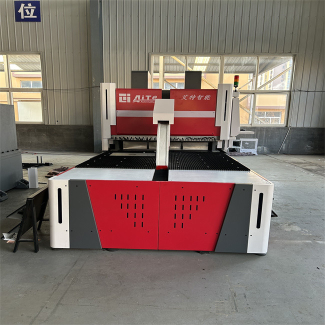 Servo CNC Press Brake Bending Machine Sheet Metal Panel Benders Accuracy 0.1mm