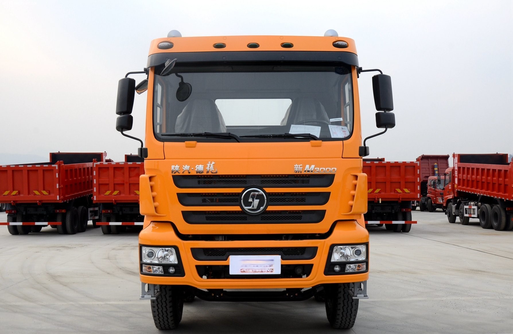 New And Used Shacman 380HP Diesel Engine M3000 8x4 6x4 Dump Truck Hear