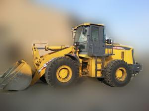 Wholesale 4 Wheel Drives LW500KL Wheel Loader Earthmoving Machinery Safe Driving Space from china suppliers