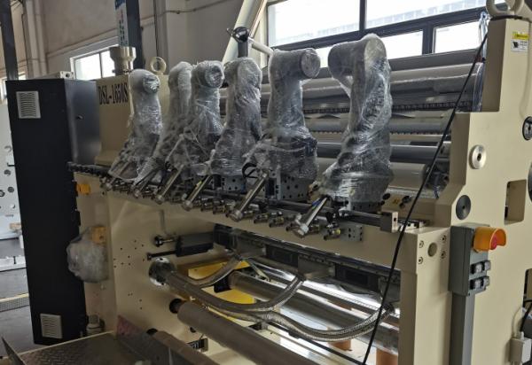Colorful Touch Screen Independent Arm Type Slitting Rewinder Machine Unwinding