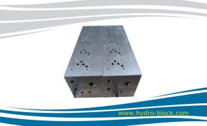 Wholesale 1045 steel 16 thru diameter reversing vale hydraulic manifold block from china suppliers