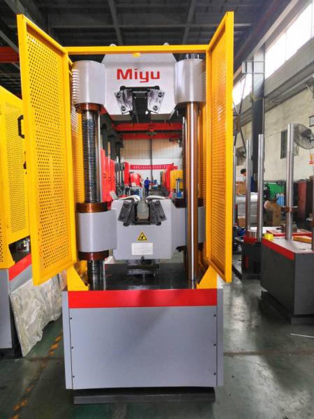 Oil Cylinder Behind Universal Material Testing Machine / Tensile Strength