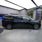 Zeekr 009 6 Seats Large MPV Electric Vehicle with 400Kw Max Power Automatic