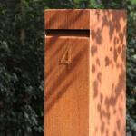 OEM ODM Rusted Steel Garden Sculpture Outdoor Friendly Metal Tree Letter Box