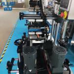 Automatic Roller Round Bottle Labeling Machine Bottle Sticker Applicator 3000W