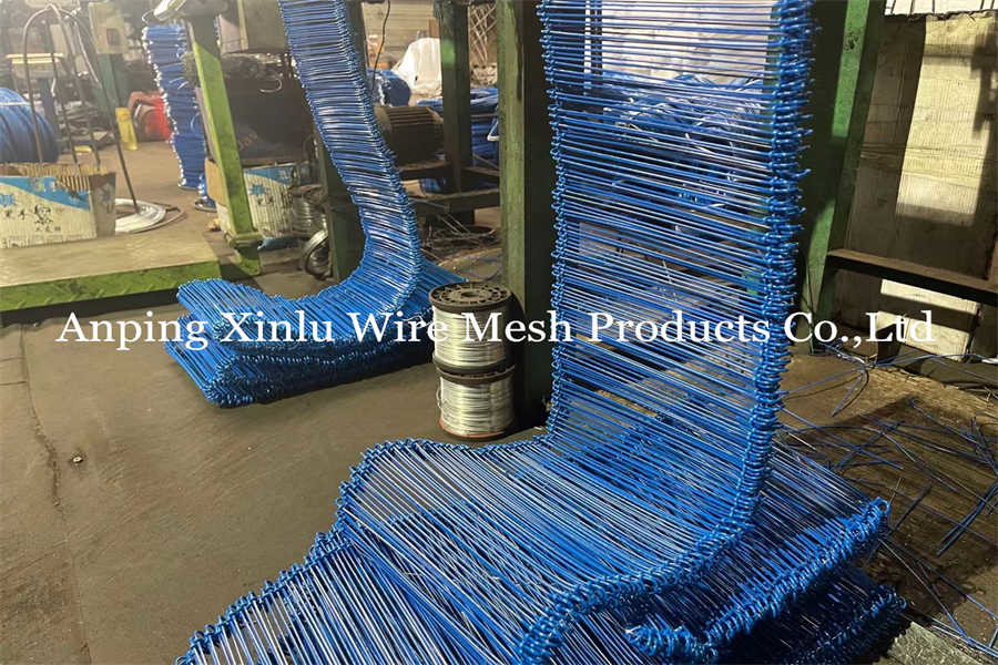 Blue Building Double Loop Tie Wire PVC Coated Q195 BWG16 With 160mm Long