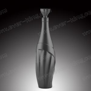 Wholesale Fast Delivery Vodka Black Liquor Glass Bottle Empty Clear 700ml from china suppliers