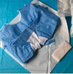 Light Weight Doctors Disposable Surgical Gown Flexible Contoured Styling