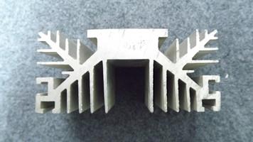 T3 - T8 Temper 6000 Series Aluminum Extrusion Heat Sink With Forgings / Laser