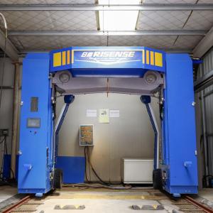 Wholesale Galvanized Frame Risense Two Arm Full Automatic Touch Free Car Wash for Fine Washing from china suppliers