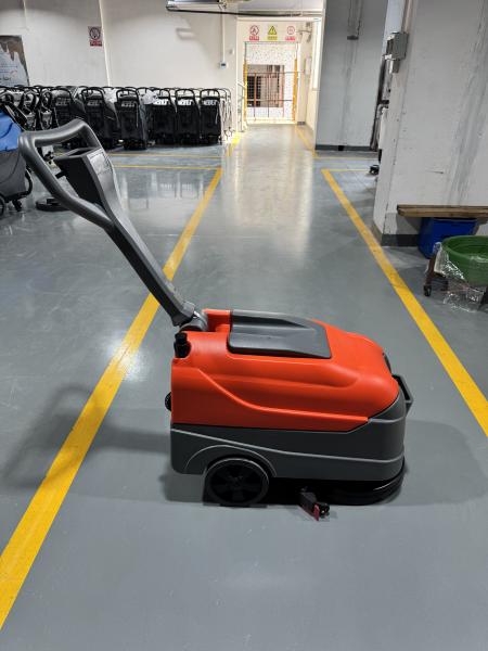 Powerful Flexible Compact Floor Scrubbers For Cleaning In Narrow Spaces And