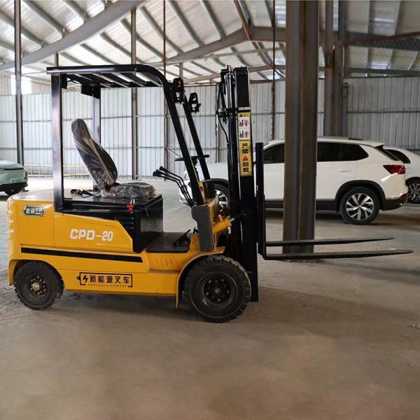 Solid Tire 2 Tons 4 Wheel Electric Forklift With Emergency Stop Button, 3-6M
