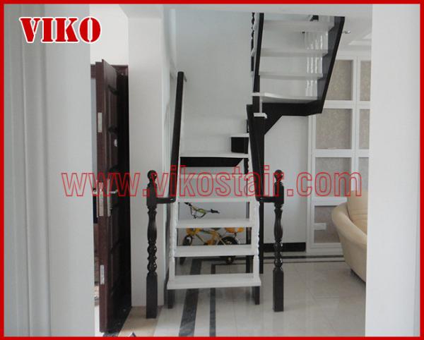 Solid Wood Staircase VK96S Beech Handrail Tread Beech ,Railing tempered glass,