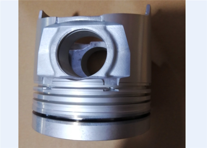 Sliver Color Diesel Engine Piston 8DC4 For MITSUBISHI Diameter 130MM ME062273