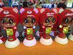 Dreamland coin operated plastic prize vending capsule toy game machine for