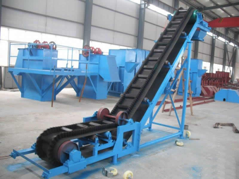 Large Angle Corrugated Sidewall Conveyor Heavy Duty Bulk Material Handling Conveyors
