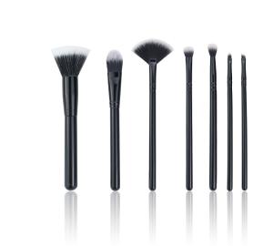 Wholesale 7pcs Essential Eyeshadow Makeup Brush Set Soft Synthetic Hair Black from china suppliers