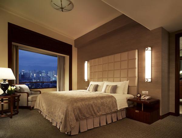 Pu Leather Custom Cherry Wood Veneer luxury bedroom furniture With Uphostery