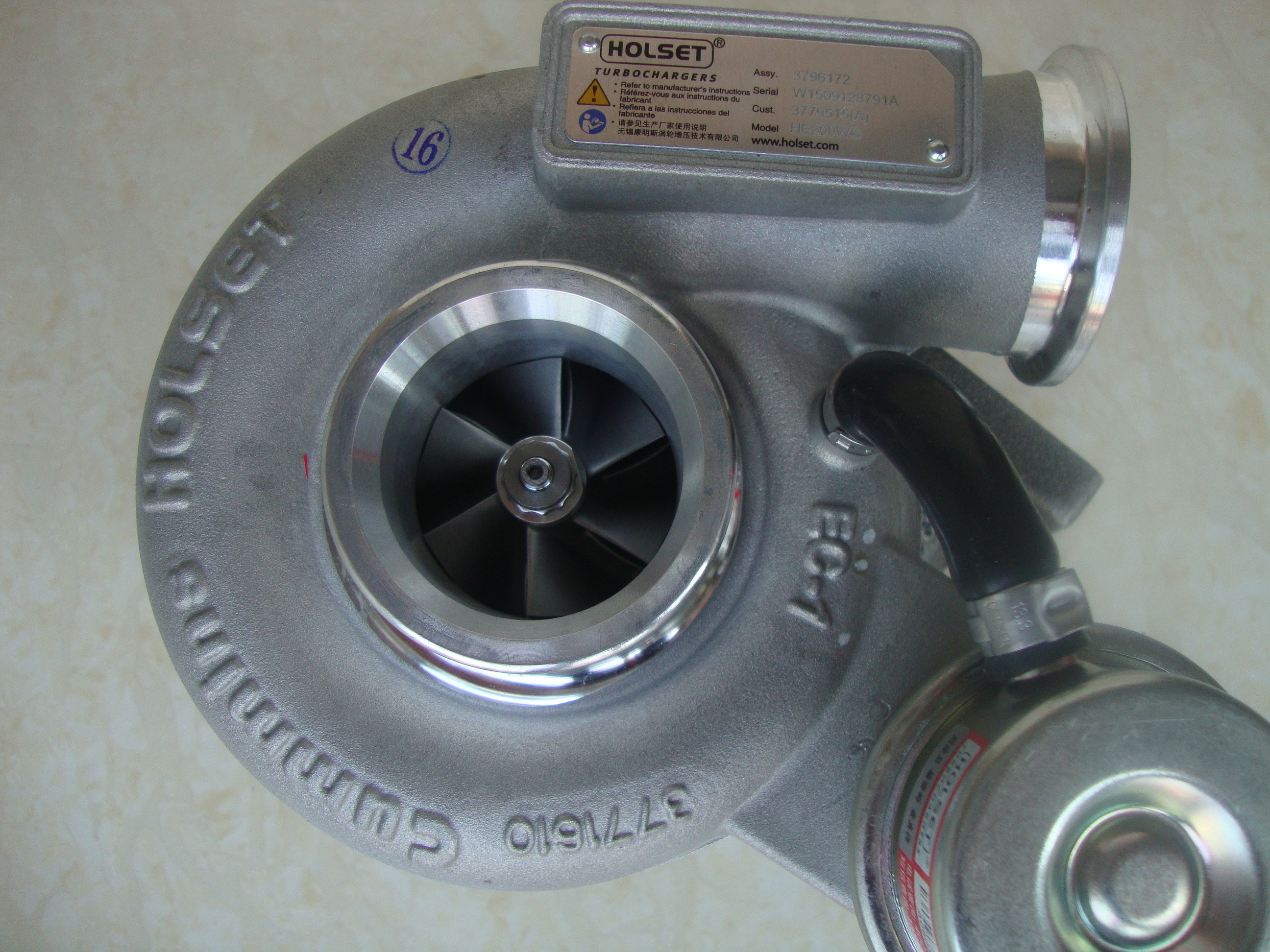 ISF3.8 LOXA Truck Diesel Engine Spare Parts HE200WG New Original Turbocharger Assy 3779515 3796172