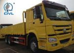 Heavy Commercial Trucks 6 x 4 Driving Heavy Cargo Trucks Loading 50 Ton