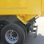 Heavy duty side3 Axles 60 - 80 Tons Semi Trailer Dump Truck SINOTRUK