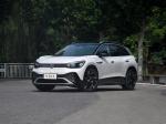 ID6 Crozz VW EV Car Synchronous Four Wheel Electric Vehicle With Remote Key
