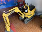 Original PC01 Used KOMATSU Excavator / Smallest Digger Excavator HONDA Engine 3