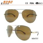 Retro fashionable sunglasses ,made of metal frame ,suitable for men and women