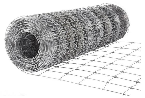 Cattle Fences: High-Tensile Galvanized and Mild Steel Options for Wildlife