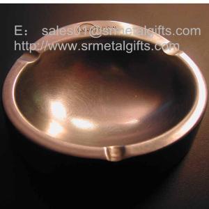 China Vintage bronzed cast metal souvenir cigar ash tray for collecting cigarette ashes, on sale